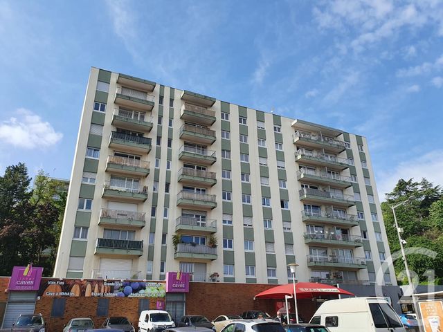 Appartement T4 à vendre - 4 pièces - 79.06 m2 - OULLINS - 69 - RHONE-ALPES - Century 21 Grande Rue Appartement T4 à vendre - 4 pièces - 79.06 m2 - OULLINS - 69 - RHONE-ALPES - Century 21 Grande Rue