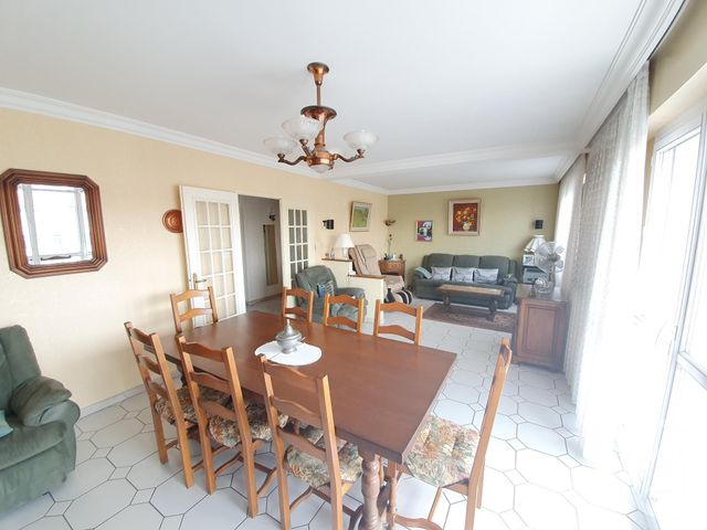 Appartement T4 à vendre - 4 pièces - 79.06 m2 - OULLINS - 69 - RHONE-ALPES - Century 21 Grande Rue Appartement T4 à vendre - 4 pièces - 79.06 m2 - OULLINS - 69 - RHONE-ALPES - Century 21 Grande Rue