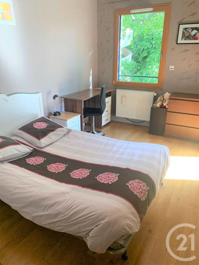 appartement à louer - 5 pièces - 150.0 m2 - ST GENIS LAVAL - 69 - RHONE-ALPES - Century 21 Grande Rue appartement à louer - 5 pièces - 150.0 m2 - ST GENIS LAVAL - 69 - RHONE-ALPES - Century 21 Grande Rue