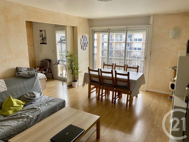 Appartement F3 à vendre - 3 pièces - 62.28 m2 - STE FOY LES LYON - 69 - RHONE-ALPES - Century 21 Grande Rue