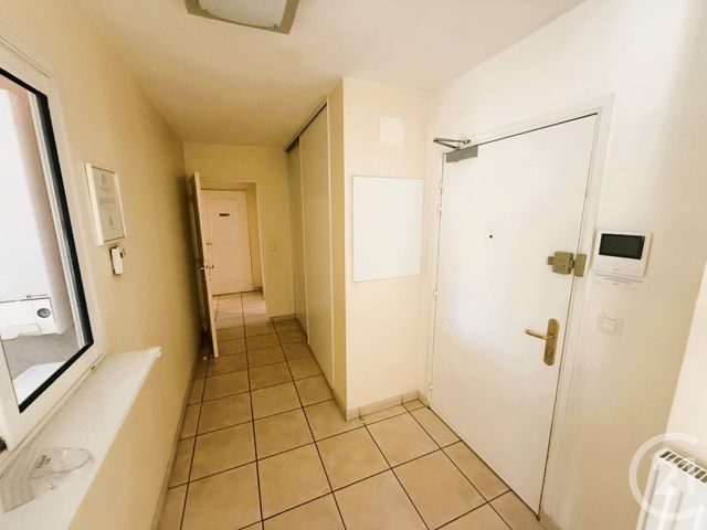 Appartement F3 à vendre - 3 pièces - 65.78 m2 - OULLINS - 69 - RHONE-ALPES - Century 21 Grande Rue