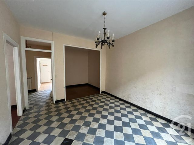 Appartement T2 à vendre - 2 pièces - 52.27 m2 - OULLINS - 69 - RHONE-ALPES - Century 21 Grande Rue