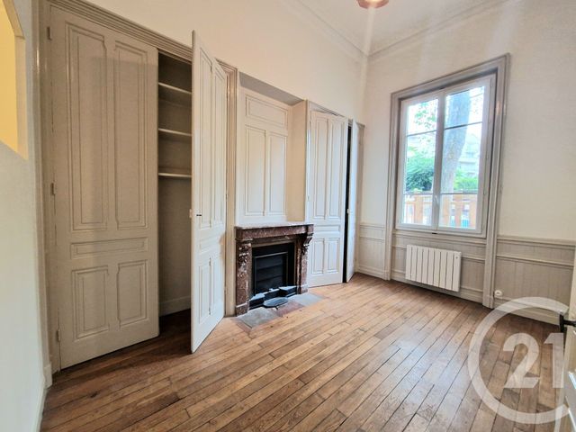 Appartement F5 à louer - 5 pièces - 115.18 m2 - LYON - 69003 - RHONE-ALPES - Century 21 Grande Rue