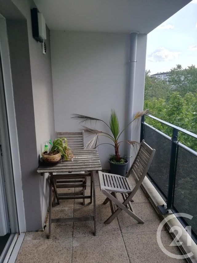 Appartement F3 à louer VILLEURBANNE