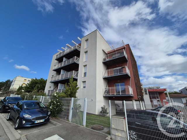 Afficher la photo en grand Appartement F1 à vendre - 1 pièce - 23.94 m2 - VERNAISON - 69 - RHONE-ALPES - Century 21 Grande Rue