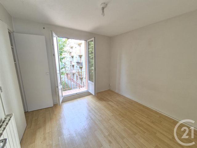 Appartement T3 à vendre - 3 pièces - 52.64 m2 - VILLEURBANNE - 69 - RHONE-ALPES - Century 21 Grande Rue