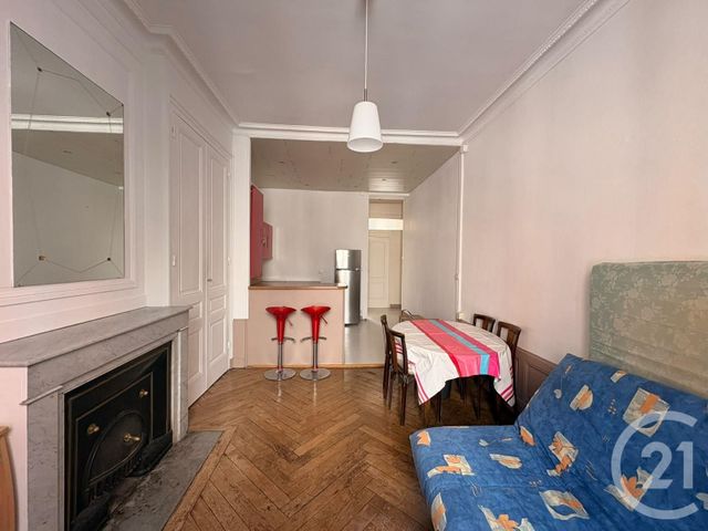 Appartement F2 à vendre - 2 pièces - 36.59 m2 - VILLEURBANNE - 69 - RHONE-ALPES - Century 21 Grande Rue
