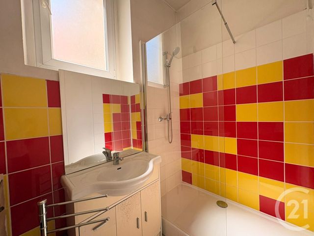 Appartement F2 à vendre - 2 pièces - 36.59 m2 - VILLEURBANNE - 69 - RHONE-ALPES - Century 21 Grande Rue