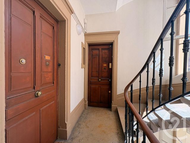Appartement F2 à vendre - 2 pièces - 36.59 m2 - VILLEURBANNE - 69 - RHONE-ALPES - Century 21 Grande Rue