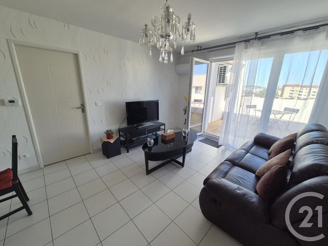 Appartement T4 à vendre - 4 pièces - 73.88 m2 - VENISSIEUX - 69 - RHONE-ALPES - Century 21 Grande Rue