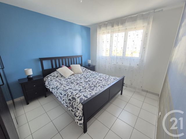 Appartement T4 à vendre - 4 pièces - 73.88 m2 - VENISSIEUX - 69 - RHONE-ALPES - Century 21 Grande Rue