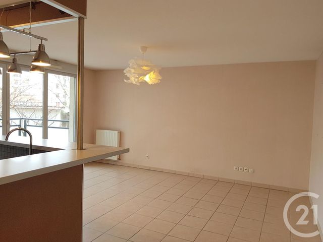 Appartement F3 à louer - 3 pièces - 60.0 m2 - VILLEURBANNE - 69 - RHONE-ALPES - Century 21 Grande Rue