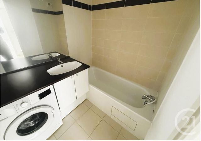 Appartement T3 à vendre - 3 pièces - 57.64 m2 - 69 - RHONE-ALPES - Century 21 Grande Rue