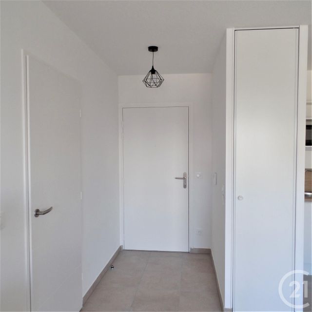 Afficher la photo en grand Appartement F2 à louer - 2 pièces - 40.82 m2 - VILLEURBANNE - 69 - RHONE-ALPES - Century 21 Grande Rue