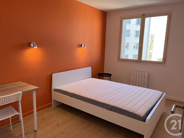 Afficher la photo en grand Appartement T3 à louer - 3 pièces - 64.8 m2 - VILLEURBANNE - 69 - RHONE-ALPES - Century 21 Grande Rue