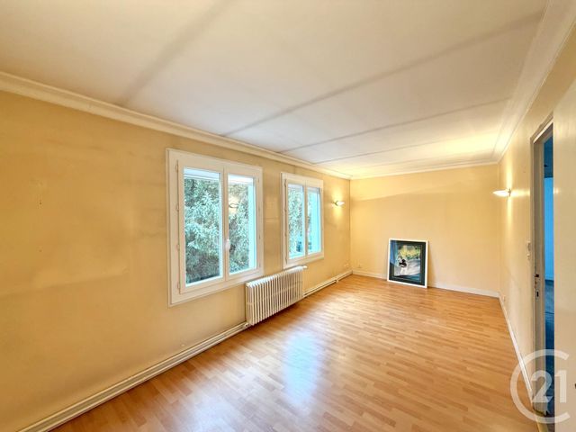 Afficher la photo en grand maison à vendre - 5 pièces - 110.0 m2 - ST GENIS LAVAL - 69 - RHONE-ALPES - Century 21 Grande Rue