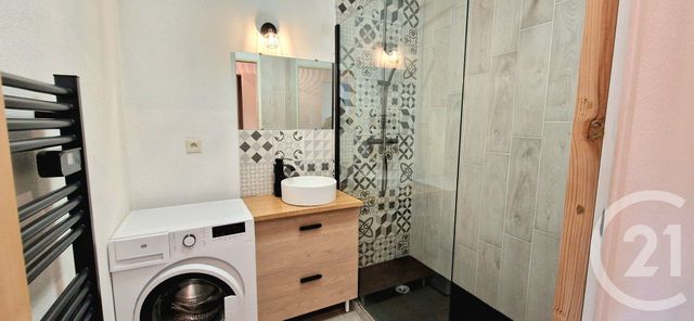 Afficher la photo en grand Appartement T2 à vendre - 2 pièces - 38.94 m2 - DECINES CHARPIEU - 69 - RHONE-ALPES - Century 21 Grande Rue