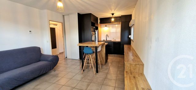 Afficher la photo en grand Appartement T2 à vendre - 2 pièces - 38.94 m2 - DECINES CHARPIEU - 69 - RHONE-ALPES - Century 21 Grande Rue
