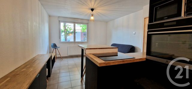 Afficher la photo en grand Appartement T2 à vendre - 2 pièces - 38.94 m2 - DECINES CHARPIEU - 69 - RHONE-ALPES - Century 21 Grande Rue