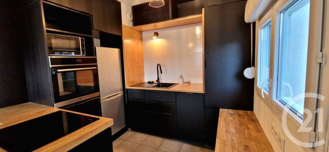 Afficher la photo en grand Appartement T2 à vendre - 2 pièces - 38.94 m2 - DECINES CHARPIEU - 69 - RHONE-ALPES - Century 21 Grande Rue