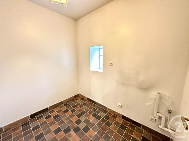 Afficher la photo en grand maison à louer - 5 pièces - 125.58 m2 - ST GENIS LAVAL - 69 - RHONE-ALPES - Century 21 Grande Rue