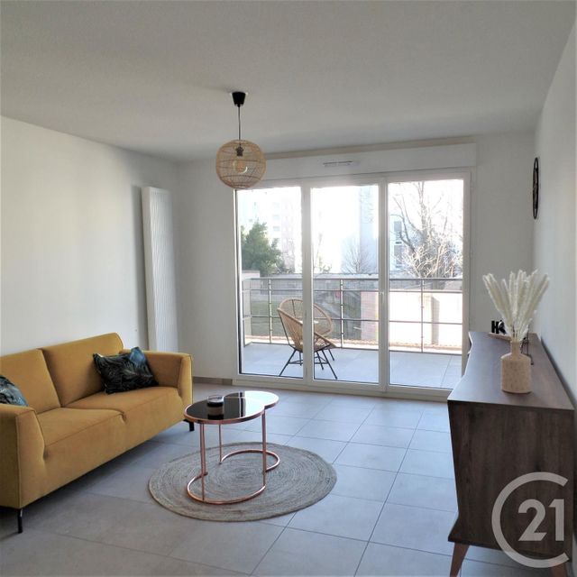 Appartement F2 à louer - 2 pièces - 40.82 m2 - VILLEURBANNE - 69 - RHONE-ALPES - Century 21 Grande Rue