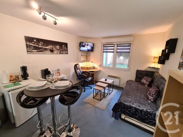 Appartement F1 à louer - 1 pièce - 21.67 m2 - LYON - 69008 - RHONE-ALPES - Century 21 Grande Rue