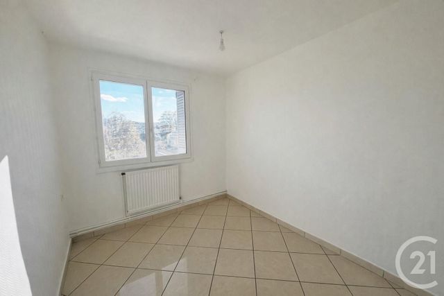 Appartement T5 à vendre - 5 pièces - 91.94 m2 - OULLINS - 69 - RHONE-ALPES - Century 21 Grande Rue