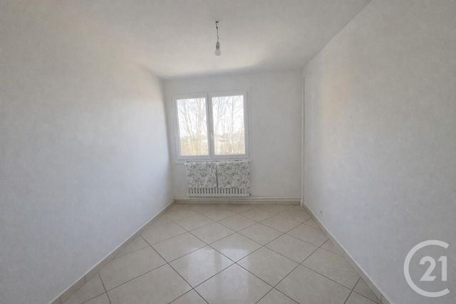 Appartement T5 à vendre - 5 pièces - 91.94 m2 - OULLINS - 69 - RHONE-ALPES - Century 21 Grande Rue