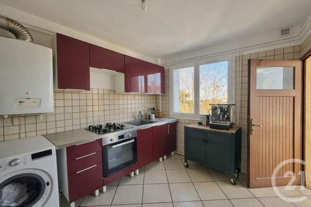 Appartement T5 à vendre - 5 pièces - 91.94 m2 - OULLINS - 69 - RHONE-ALPES - Century 21 Grande Rue