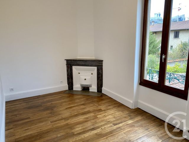 maison à louer - 4 pièces - 81.53 m2 - BRON - 69 - RHONE-ALPES - Century 21 Grande Rue