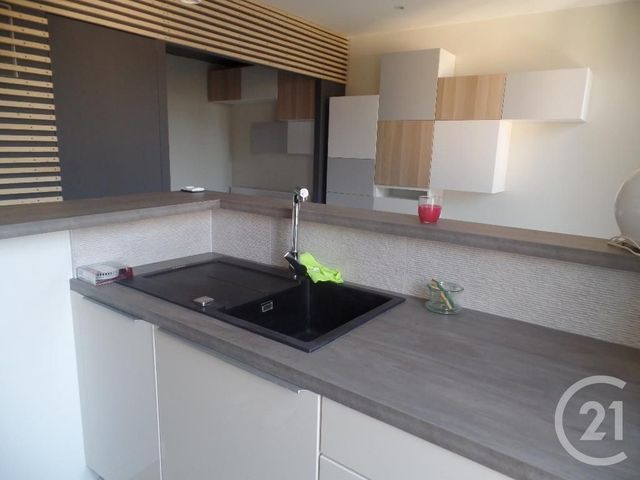 Appartement F1 à louer - 1 pièce - 28.62 m2 - LYON - 69003 - RHONE-ALPES - Century 21 Grande Rue