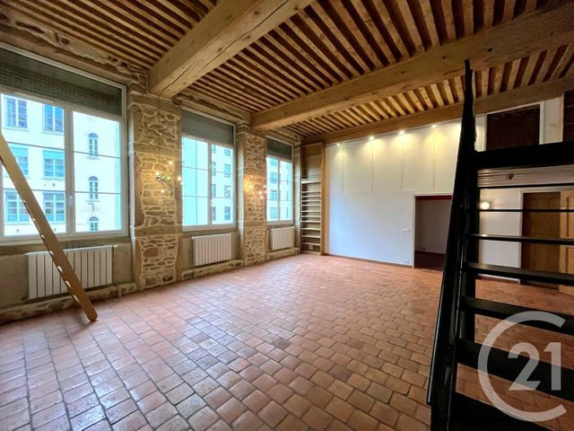 Appartement F3 bis à louer - 3 pièces - 101.42 m2 - LYON - 69004 - RHONE-ALPES - Century 21 Grande Rue