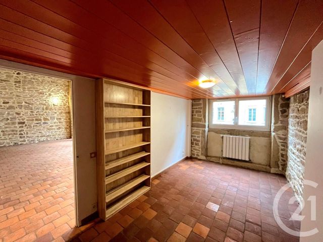 Appartement F3 bis à louer - 3 pièces - 101.42 m2 - LYON - 69004 - RHONE-ALPES - Century 21 Grande Rue