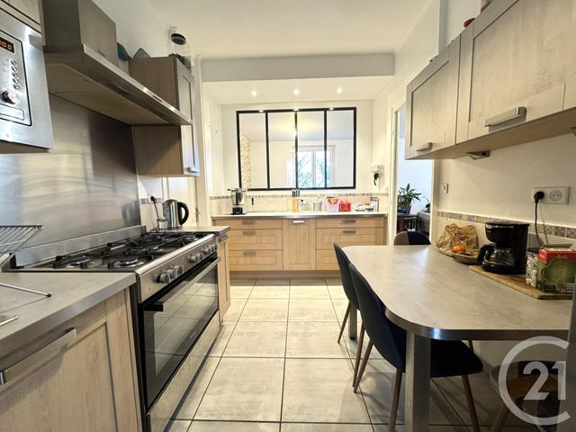 maison à louer - 4 pièces - 93.93 m2 - OULLINS - 69 - RHONE-ALPES - Century 21 Grande Rue