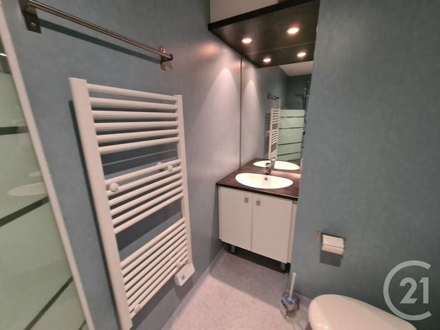 Appartement F1 à louer - 1 pièce - 19.66 m2 - VILLEURBANNE - 69 - RHONE-ALPES - Century 21 Grande Rue