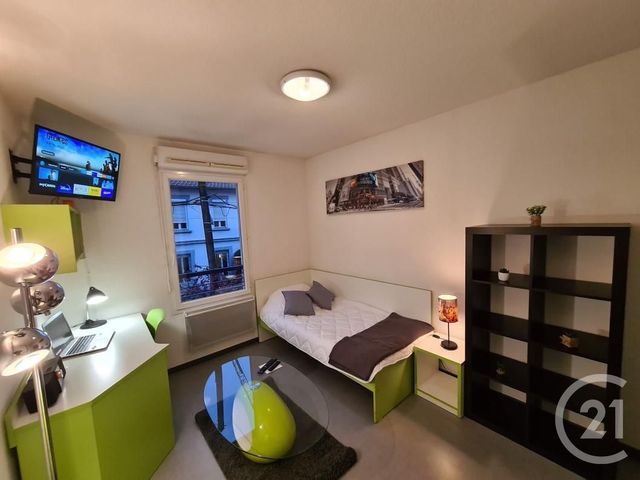 Appartement F1 à louer - 1 pièce - 19.66 m2 - VILLEURBANNE - 69 - RHONE-ALPES - Century 21 Grande Rue