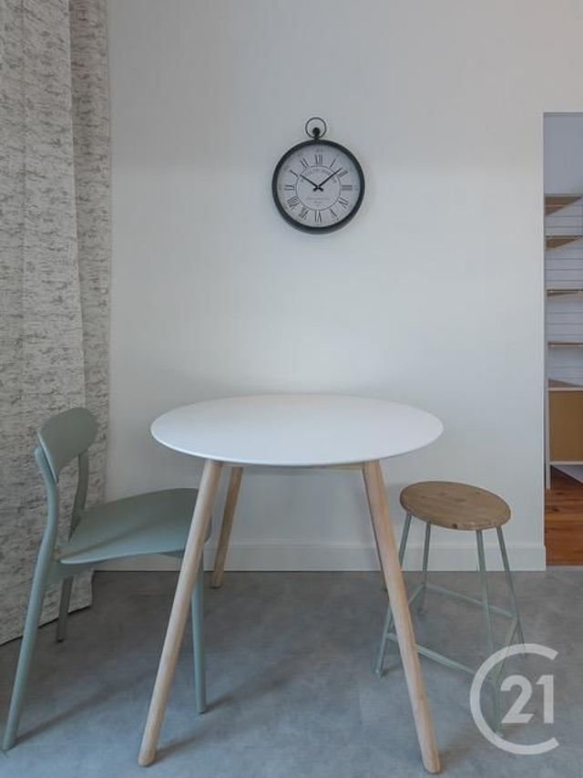 Appartement T1 à louer - 1 pièce - 21.62 m2 - LYON - 69008 - RHONE-ALPES - Century 21 Grande Rue
