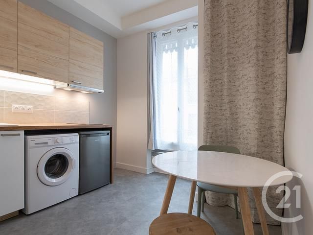 Appartement T1 à louer - 1 pièce - 21.62 m2 - LYON - 69008 - RHONE-ALPES - Century 21 Grande Rue
