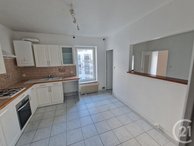 Appartement T3 à vendre - 3 pièces - 57.61 m2 - OULLINS - 69 - RHONE-ALPES - Century 21 Grande Rue
