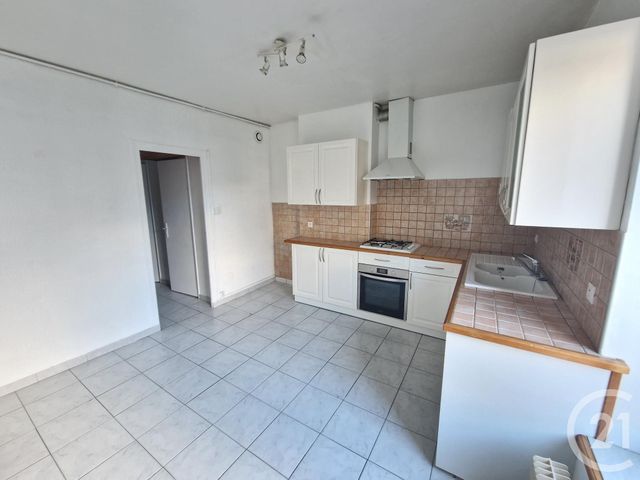 Appartement T3 à vendre - 3 pièces - 57.61 m2 - OULLINS - 69 - RHONE-ALPES - Century 21 Grande Rue