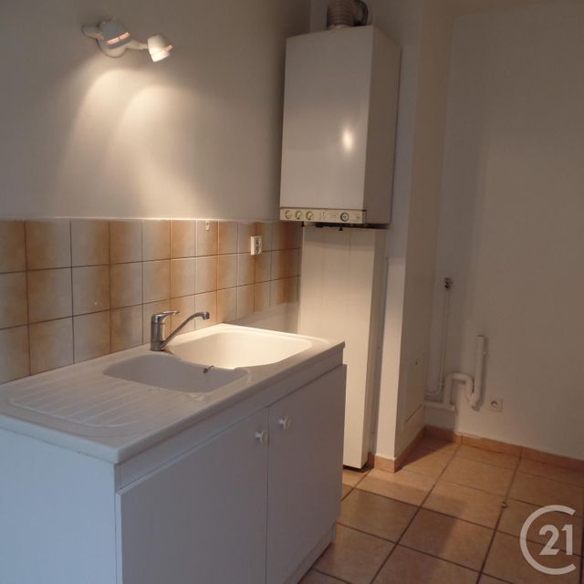 Appartement T2 à louer - 2 pièces - 44.58 m2 - LYON - 69003 - RHONE-ALPES - Century 21 Grande Rue