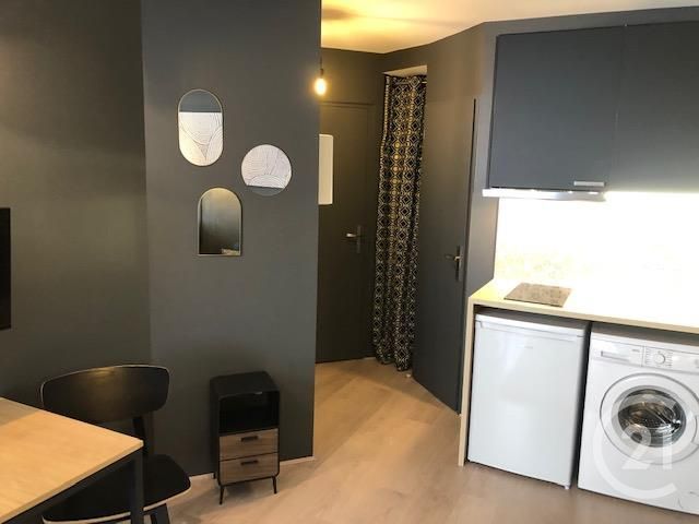 Appartement T1 à louer - 1 pièce - 22.68 m2 - LYON - 69008 - RHONE-ALPES - Century 21 Grande Rue