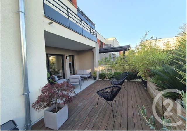 Appartement T2 à louer - 2 pièces - 43.75 m2 - 69 - RHONE-ALPES - Century 21 Grande Rue