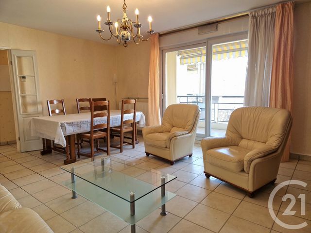 Appartement F4 à louer - 4 pièces - 91.33 m2 - LYON - 69003 - RHONE-ALPES - Century 21 Grande Rue