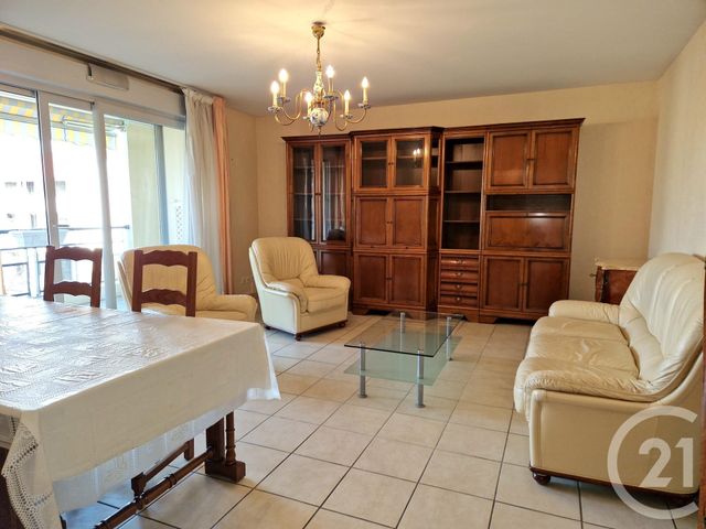 Appartement F4 à louer - 4 pièces - 91.33 m2 - LYON - 69003 - RHONE-ALPES - Century 21 Grande Rue