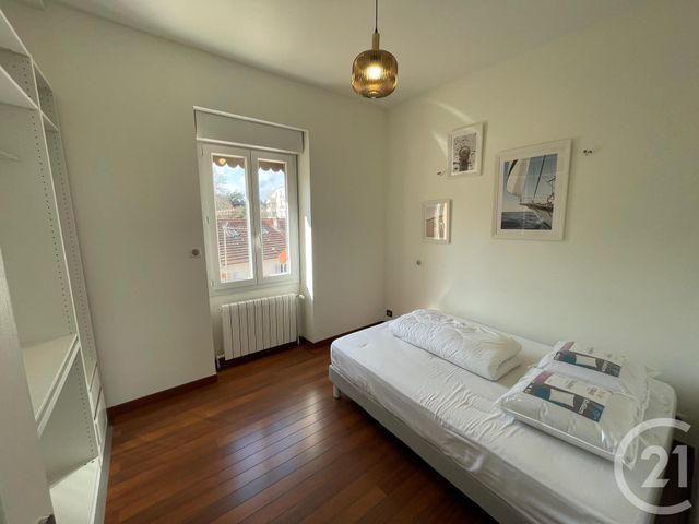 Appartement à louer - 3 pièces - 51.59 m2 - OULLINS - 69 - RHONE-ALPES - Century 21 Grande Rue