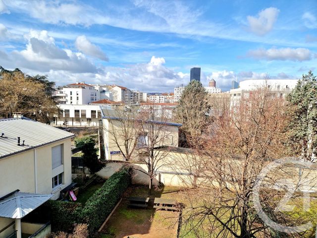 Appartement F4 à louer - 4 pièces - 91.33 m2 - LYON - 69003 - RHONE-ALPES - Century 21 Grande Rue