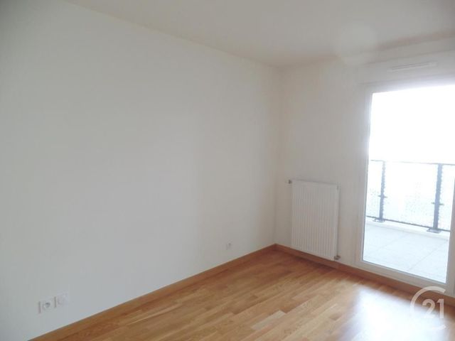 Appartement F2 à louer - 2 pièces - 41.94 m2 - VILLEURBANNE - 69 - RHONE-ALPES - Century 21 Grande Rue