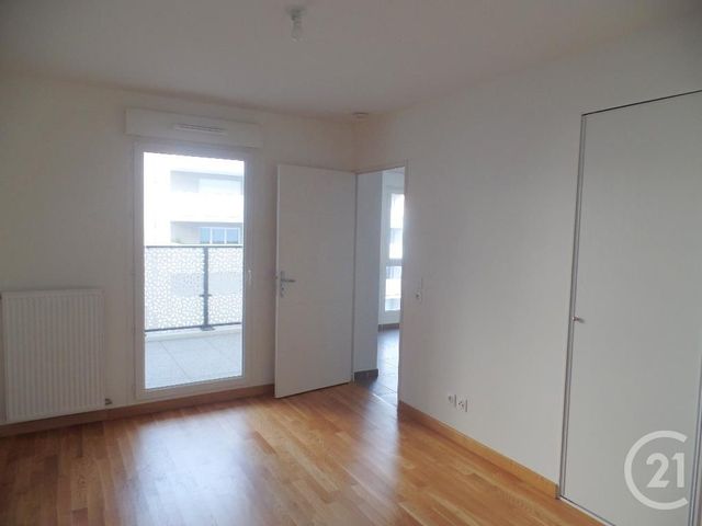 Appartement F2 à louer - 2 pièces - 41.94 m2 - VILLEURBANNE - 69 - RHONE-ALPES - Century 21 Grande Rue